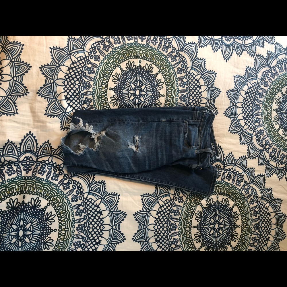 American Eagle Ripped Jeans